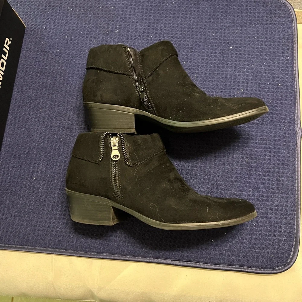 Elegant Black Suede Ankle Booties